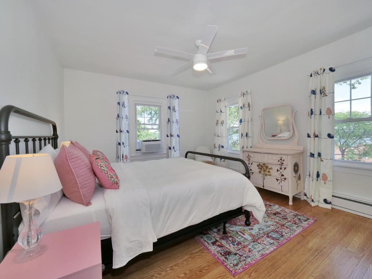 Deck View Of Hudson River & Mt Beacon / Boho Suite Newburgh Eksteriør bilde